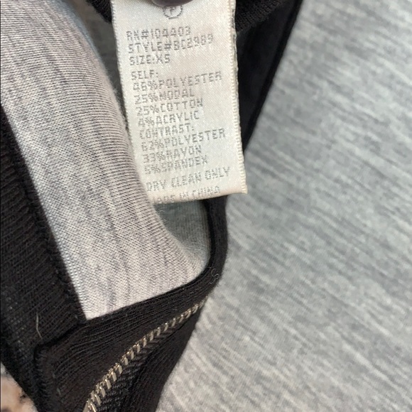 🖤 JOA Los Angeles Piped Mini Skirt - Picture 4 of 4